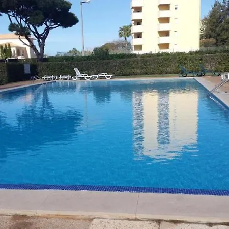 Avenue Park Great Flat With Pool View דירה *